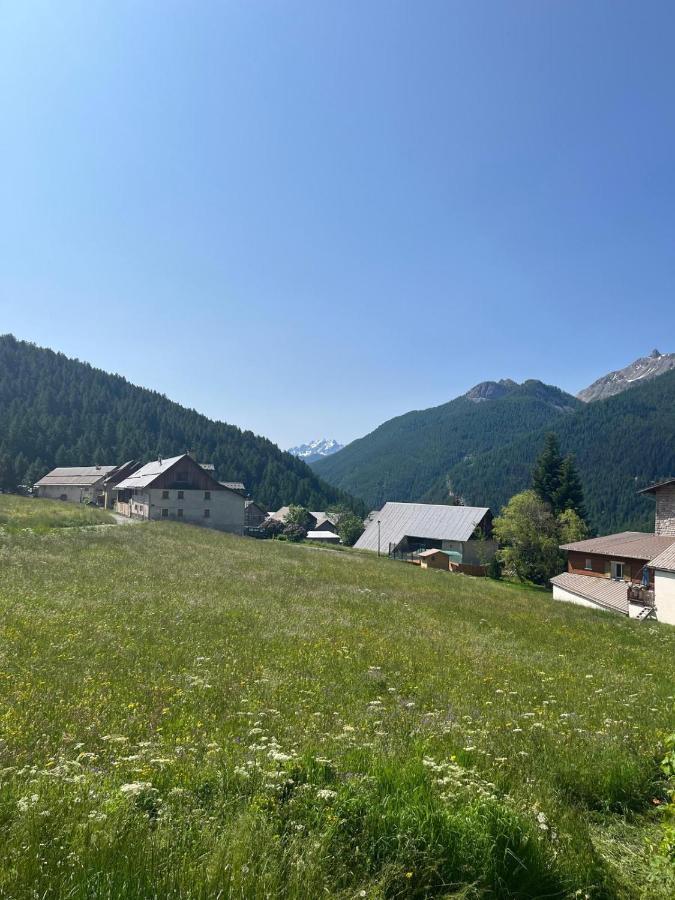 Le Chalet Des Sommets Arvieux Buitenkant foto